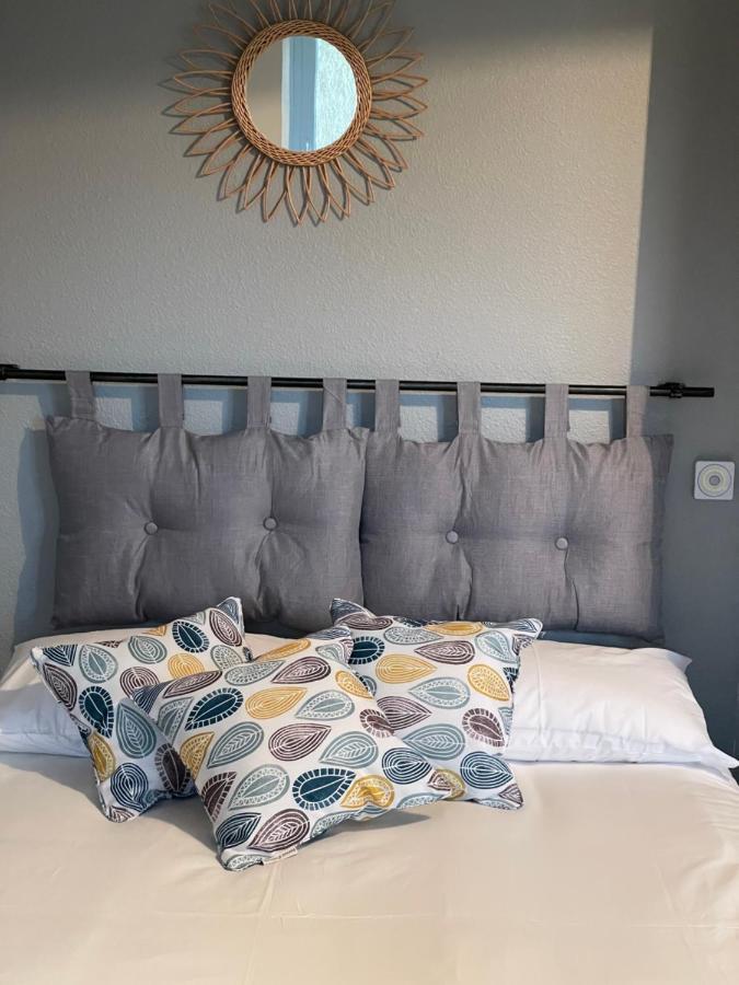 Studio Cote Piscine Apartment เอคโมวิลล์ ภายนอก รูปภาพ