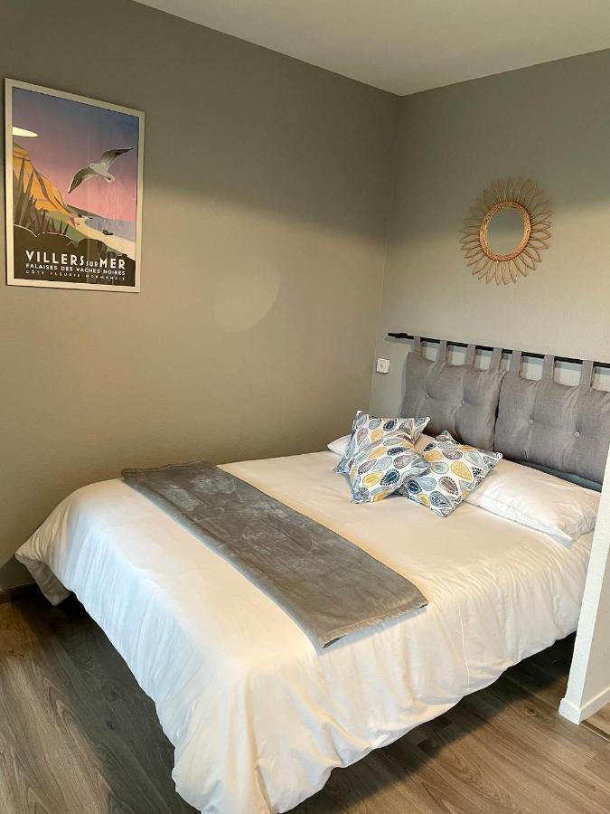 Studio Cote Piscine Apartment เอคโมวิลล์ ภายนอก รูปภาพ